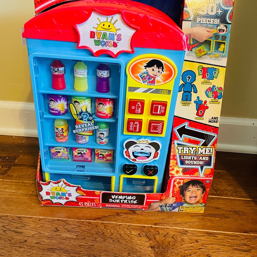 New in Box- Ryan’s World Vending Surprise